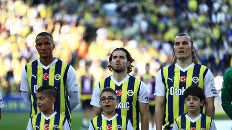 Fenerbahçede Galatasaray derbisi öncesi Becao şoku