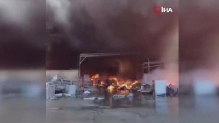 İsrail’de askeri üste yangın: Ekipmanlar alev alev yandı