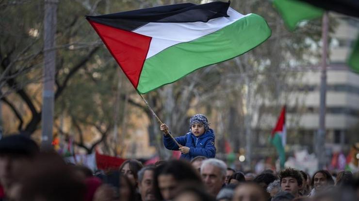 ‘Tarihi bir an’… Avrupada Filistin rüzgarı Hangi ülkeler Filistin devletini tanıyor
