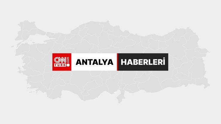 Antalyada kamyonetle çarpışan motosikletin sürücüsü hayatını kaybetti