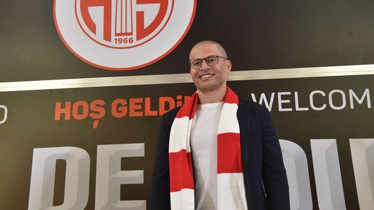 Alex De Souza, Antalyaspor’a imzayı attı