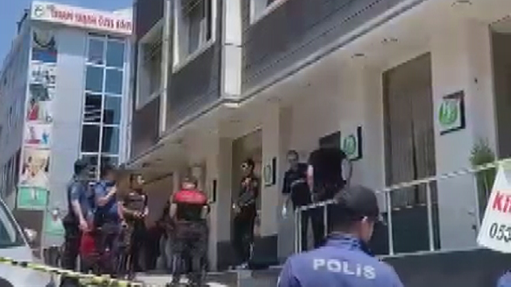 İstanbulda otele bombalı saldırı girişimi Saldırgan etkisiz hale getirildi
