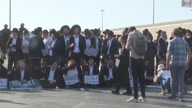 Kudüste protesto Askere değil hapishaneye gideriz