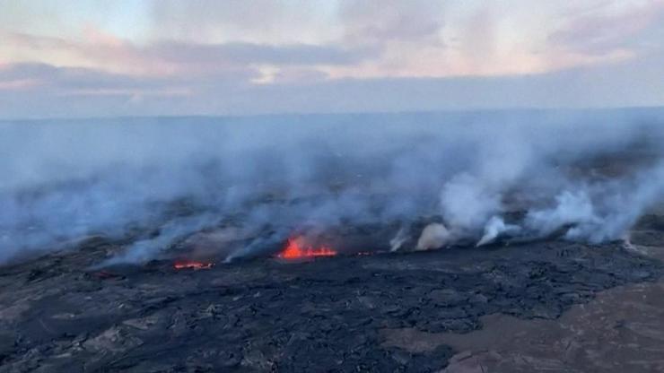 Hawaii ve Filipinler’de yanardağ alarmı