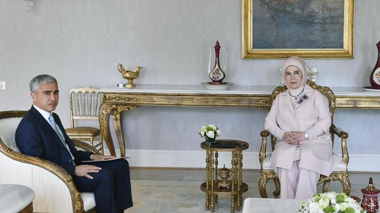 Emine Erdoğan, Azerbaycan Cumhurbaşkanı Yardımcısı ile bir araya geldi