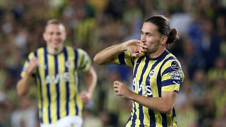SON DAKİKA | Miguel Crespo, Rayo Vallecano’ya veda etti Fenerbahçe…