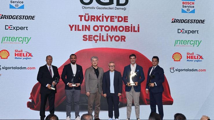 Türkiyede Yılın Otomobili “Togg T10X” seçildi  7 otomobil arasında birinci oldu