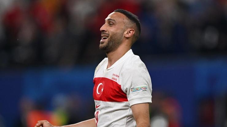 Dünya Kupası resmî hesabı da Cenk Tosun’un golüne kayıtsız kalamadı