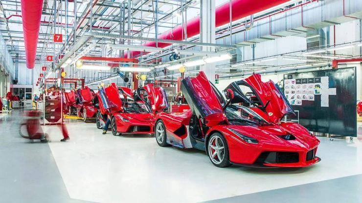 Ferrari, ilk elektrikli otomobilini çıkarmaya hazırlanıyor
