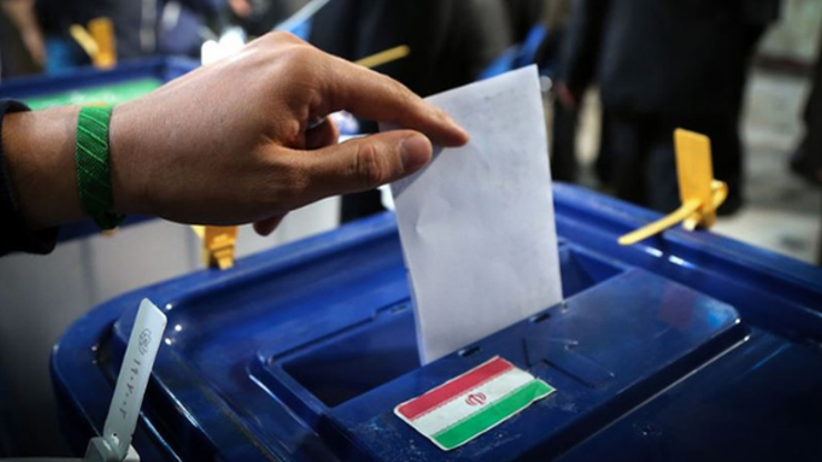 İranda oy verme işlemi sürüyor... Mesud Pezeşkiyan, İranın ilk Türk cumhurbaşkanı mı olacak