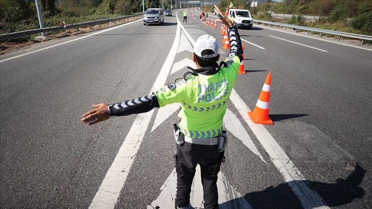 Beyoğlunda yürüyüş nedeniyle bazı yollar trafiğe kapatılacak