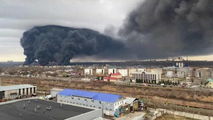 Rusya Ukraynayı yine vurdu… Saldırıda 2’si çocuk 7 kişi hayatını kaybetti
