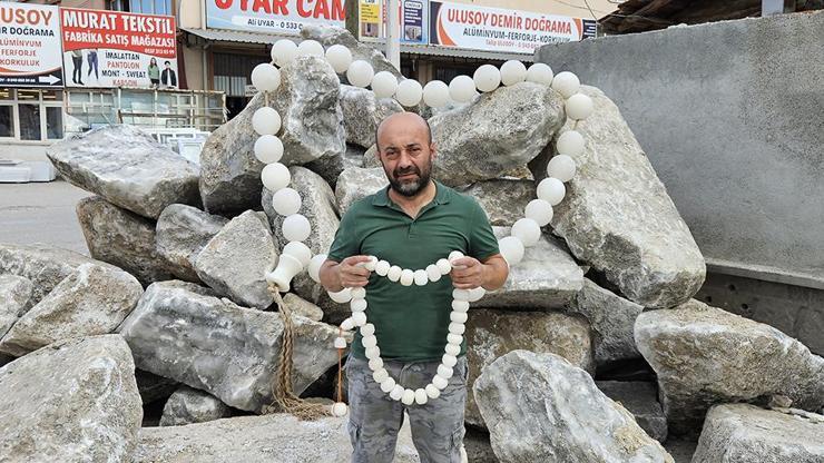 Çankırıda kaya tuzundan 3 metre 33 santimetrelik dev tespih