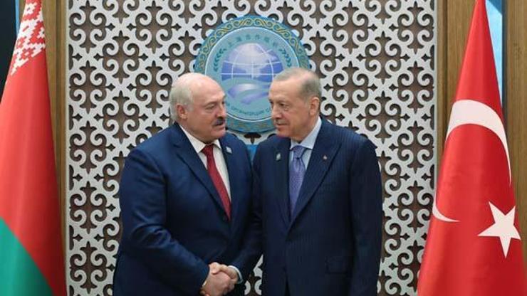 Cumhurbaşkanı Erdoğan, Belaruslu mevkidaşı Lukaşenko ile görüştü