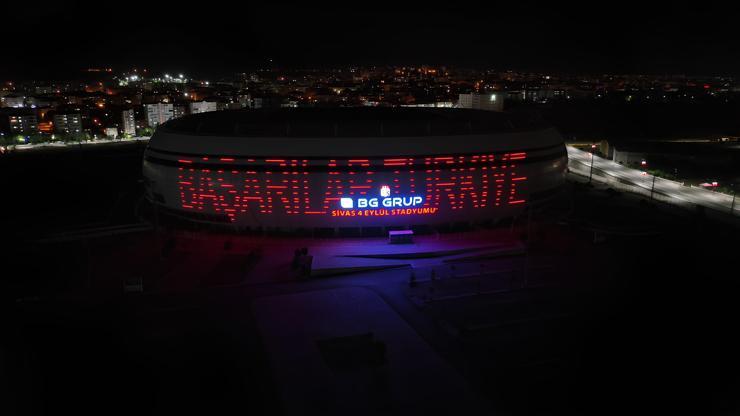 Sivasspor, A Milli Takıma böyle destek verdi