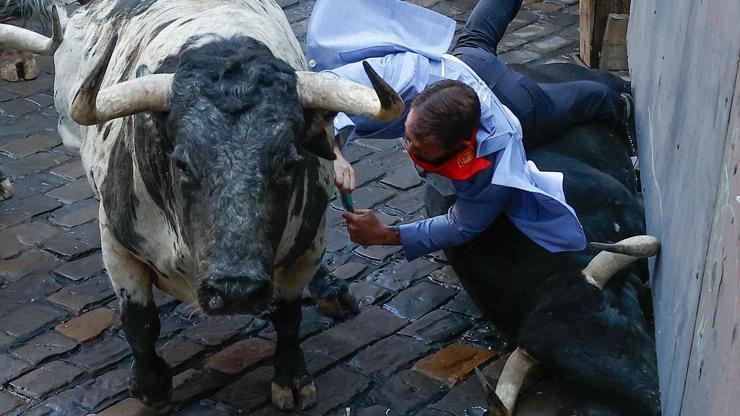 İspanya’daki boğa koşusunda 6 kişi yaralandı