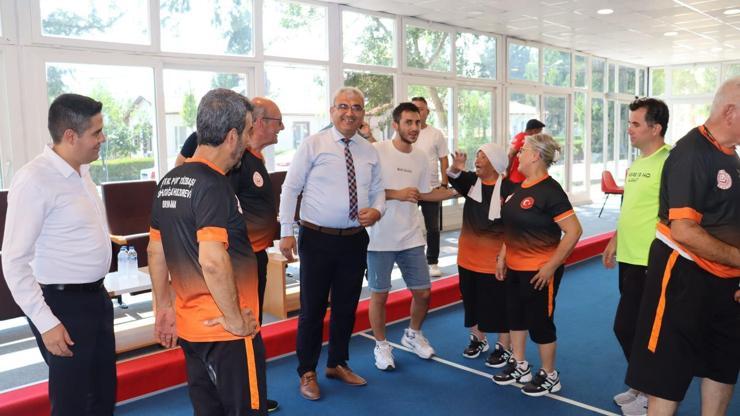 Adana Şehit Kara Pilot Yüzbaşı Serhat Sığnak Huzurevi bocce takımı galibiyetle başladı Adana Şehit Kara Pilot Yüzbaşı Serhat Sığnak Huzurevi bocce takımı galibiyetle başladı