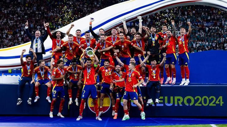 İspanya, Avrupa’nın devlerini yenerek şampiyon oldu