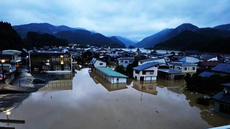 Video Haber | Japonyada sel felaketi: 1 kişi öldü, 3 kişi kayıp