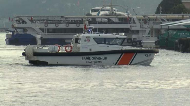 Üsküdarda denize düşüp gözden kayboldu: Arama çalışmaları sürüyor