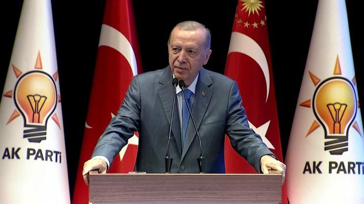 Cumhurbaşkanı Erdoğan: Sosyal medya şirketleri mafya gibi davranıyor