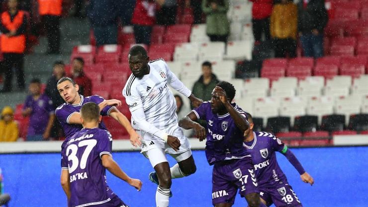 Beşiktaş, 3 puanla başladı Beşiktaş, 3 puanla başladı