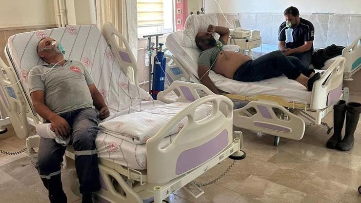 Sivas'ta anız yangını; 5 itfaiye eri dumandan etkilendi