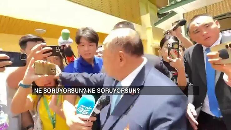 VİDEO | Taylandlı vekil, kendisine soru soran gazeteciye tokat attı