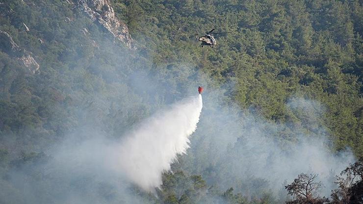 TSKdan orman yangınlarını söndürme çalışmalarına 7 helikopterle destek