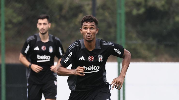 Beşiktaşın yeni transferi Felix Uduokhai ilk antrenmanına çıktı