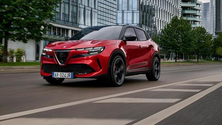 Alfa Romeo Junior Türkiyede ön satışa sunuldu