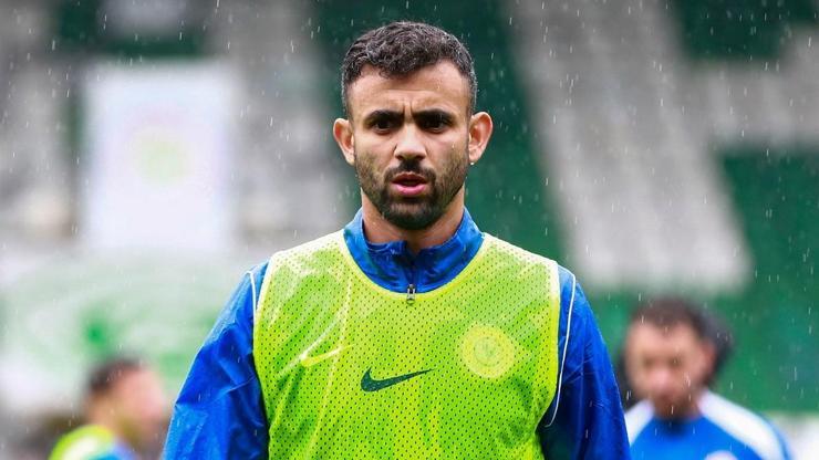 Çaykur Rizespor, Rachid Ghezzal’ın sakatlandığını duyurdu