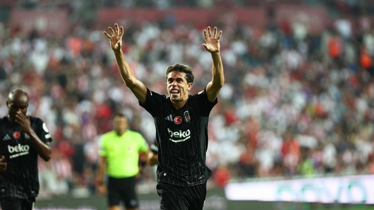 Beşiktaş’ta Gabriel Paulista’nın sakatlığı belli oldu