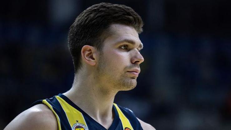 67064a5c2259de01f7111b6c Fenerbahçe'nin yıldızı Tarık Biberovic kararını verdi! NBA'e gidecek mi?