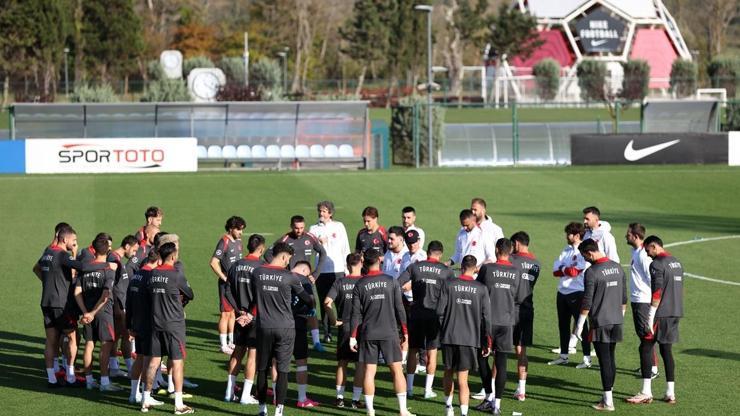 A Milli Futbol Takımı, Samsunda Karadağı ağırlıyor