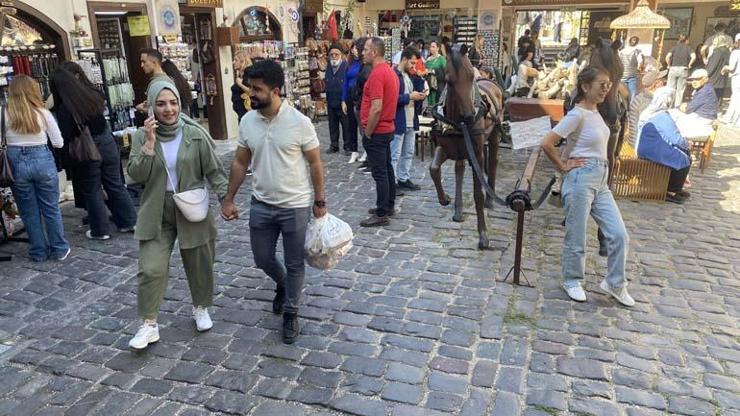 Tarihi Odunpazarı Evlerinde hafta sonu yoğunluğu