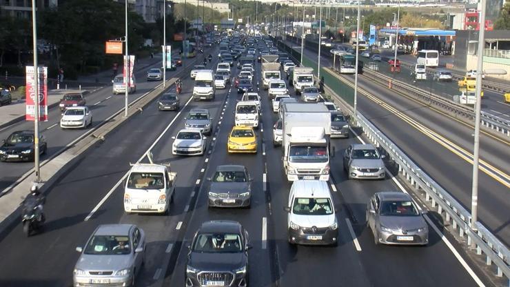 İstanbulda yağmur trafiği