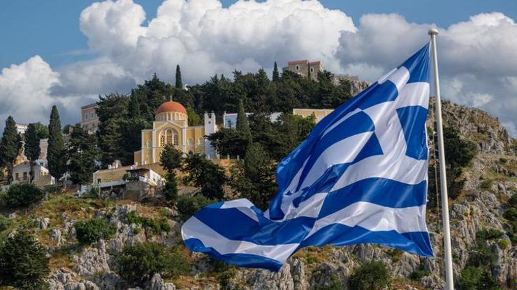 Yunanistan Bayrağı Anlamı Nedir Yunanistan Bayrağı Nasıl Oluştu, Renkleri Ne Anlama Geliyor