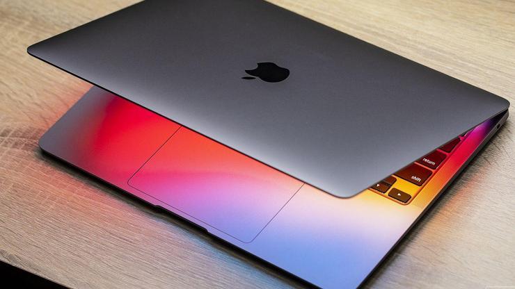 Apple’ın tedarik zinciri yeni MacBook Pro için harekete geçti