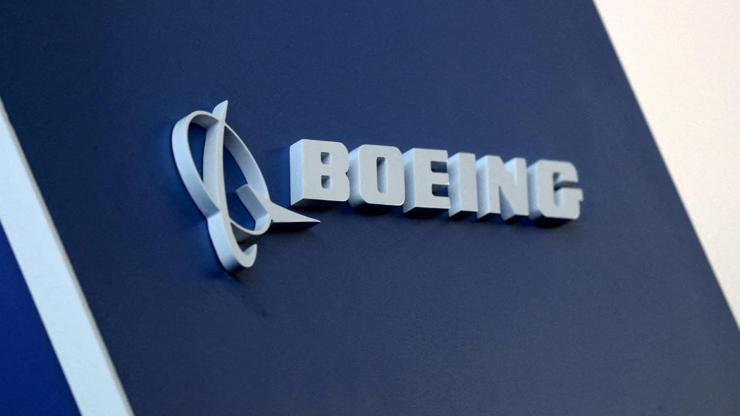 Boeing işçileri yeni zam teklifini kabul ederek grevi sonlandırdı