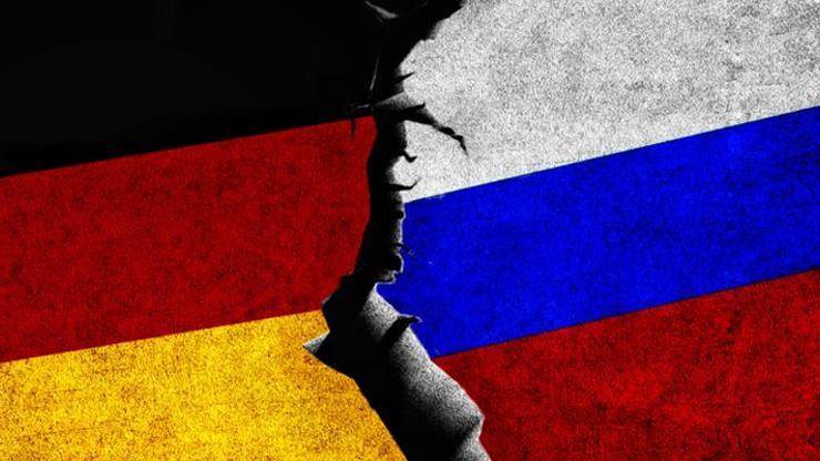 Rusya: Almanya, klasik bir 'muz cumhuriyeti' oldu Rusya: Almanya, klasik bir 'muz cumhuriyeti' oldu