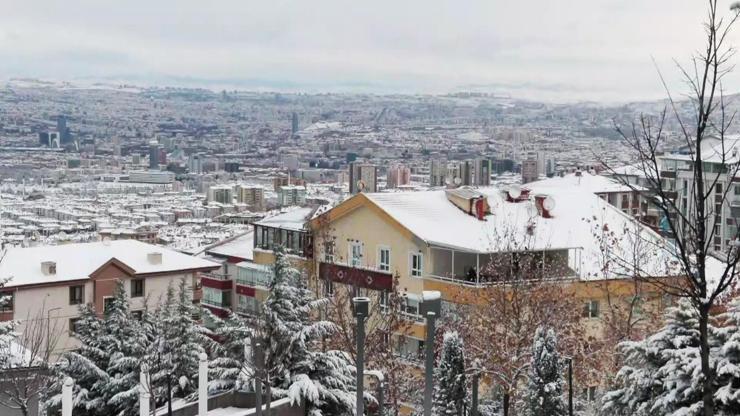 BAŞKENTE İLK KAR GELDİ Sıcaklık 15 derece düştü