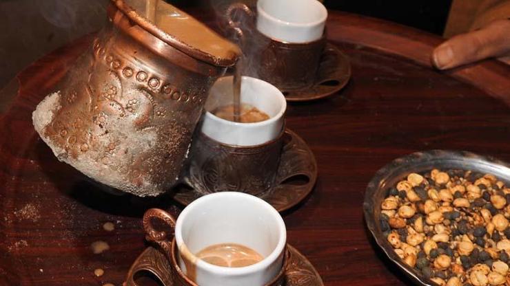 40 Yıl Hatırı Olan Türk Kahvesinin Bilinmeyen Faydaları Uzmanlar Uyardı: Günde 3 Fincan Mucize Etkisi Yaratıyor