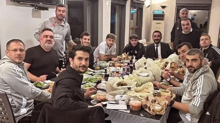 Beşiktaşlı futbolcular derbinin ardından Ümraniyede yemek yedi