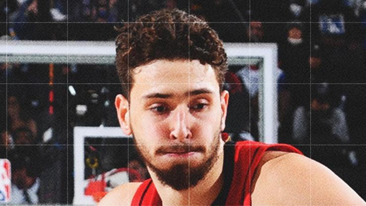 Alperen Şengün, Houston Rocketsın LA Clippersı yendiği maçta double-double yaptı