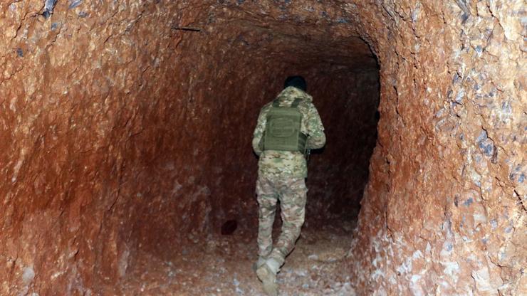 Teröristler köstebek yuvasına çevirmiş: Tel Rıfat ve Münbiçteki tüneller görüntülendi