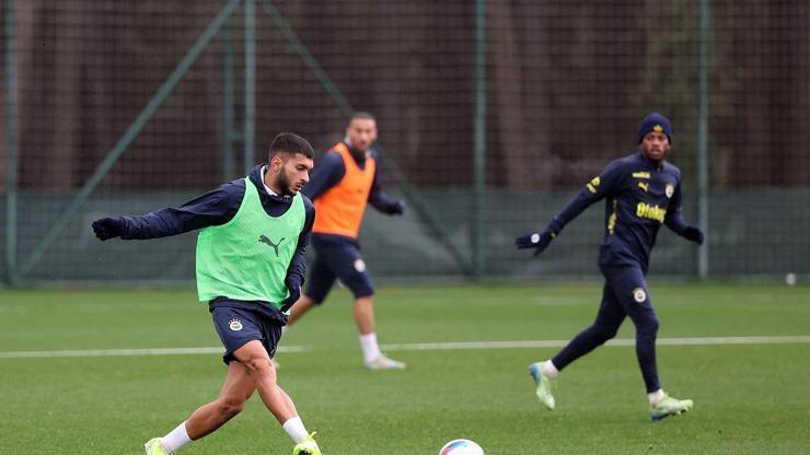 Fenerbahçe’de Başakşehir mesaisi başladı