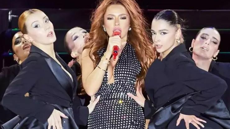 Hadise coşturdu: Fırtınaya hazır olun