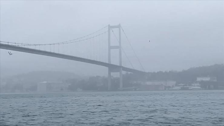 SON DAKİKA... İstanbul ve Çanakkale Boğazında gemi trafiği askıya alındı