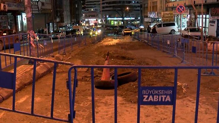 Güngören’de 1 ay önce çöken yol, tekrar çöktü